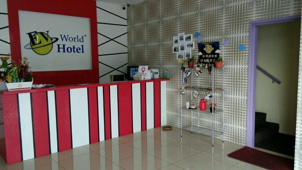 Oyo 89583 Grove Hotel Kajang Exterior photo